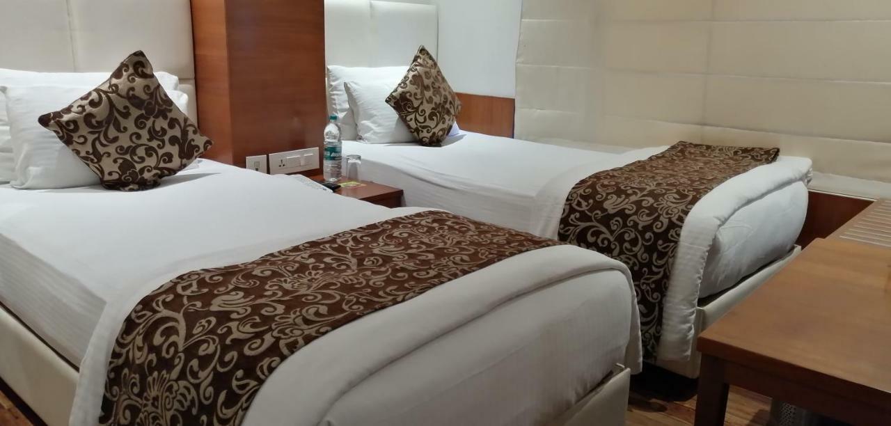Kyriad Hotel Jaipur By Othpl Bagian luar foto