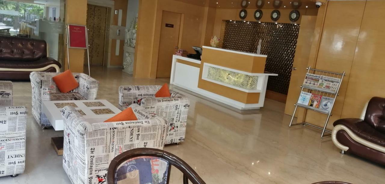 Kyriad Hotel Jaipur By Othpl Bagian luar foto